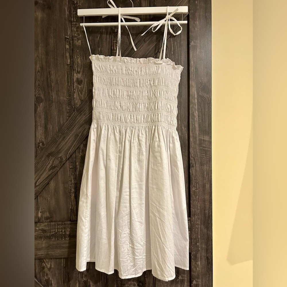 Tory Burch pull on White Dress with optional tie straps